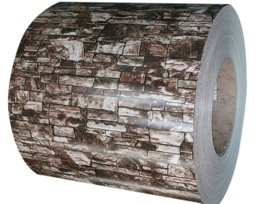 ASTM A755 รูปแบบอิฐมาร์บอร์ สแตนเลสกลานิเซสที่ทาสีก่อนด้วยเมล็ดไม้สําหรับอุตสาหกรรม, หลังคา, วัสดุก่อสร้าง